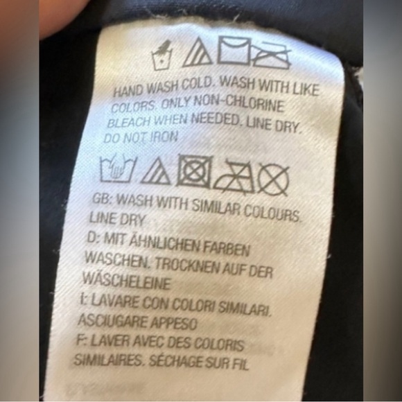 Swimsuit 1 Piece V-Neck Skirted - DENIM & COMPANY BEACH - Women's Size 22W-Black - Picture 2 of 7